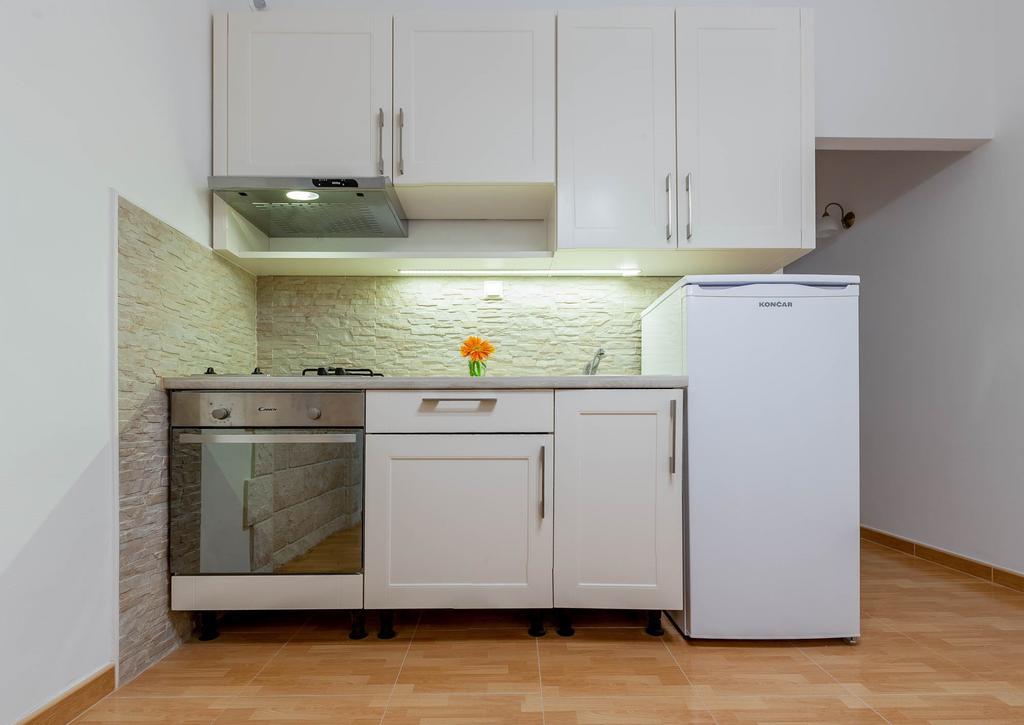 Chic Apartment In Center Split Bilik gambar